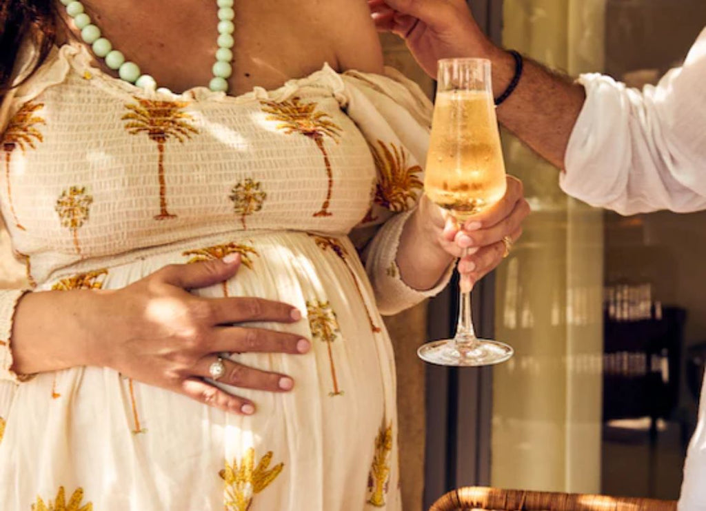 Non-Alcoholic Wine During Pregnancy: The Complete Guide to Safe, Sophisticated Choices