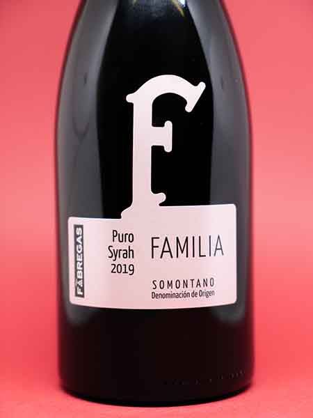 Front Label of Fabregas Puro Syrah Crianza 2019 Red Wine